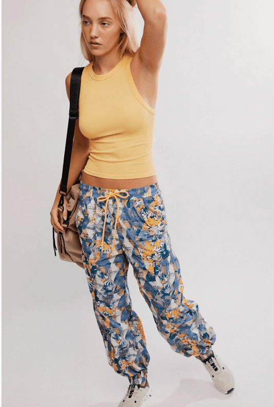 DYNAMITE TANK - The Closet