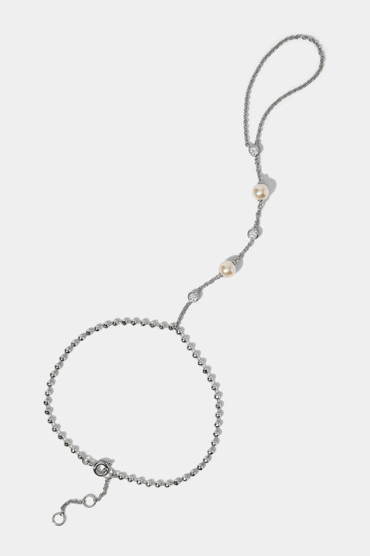 ESME PEARL HAND CHAIN BRACELET - The Closet