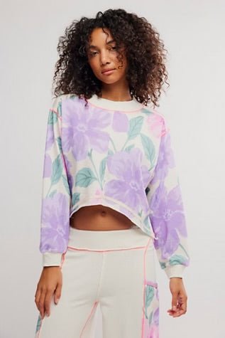Summer Loving Pullover - The Closet