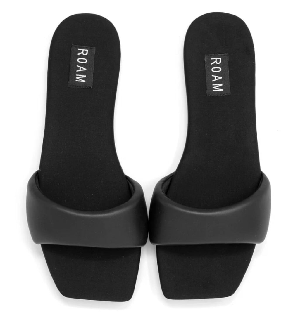 THE SLIVER - The Closet