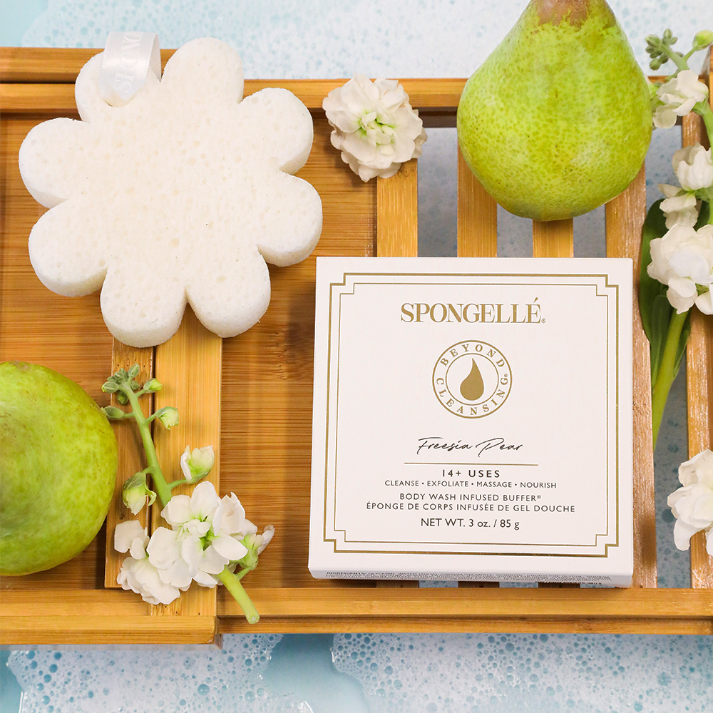 Freesia Pear Boxed Flower | Gifts 