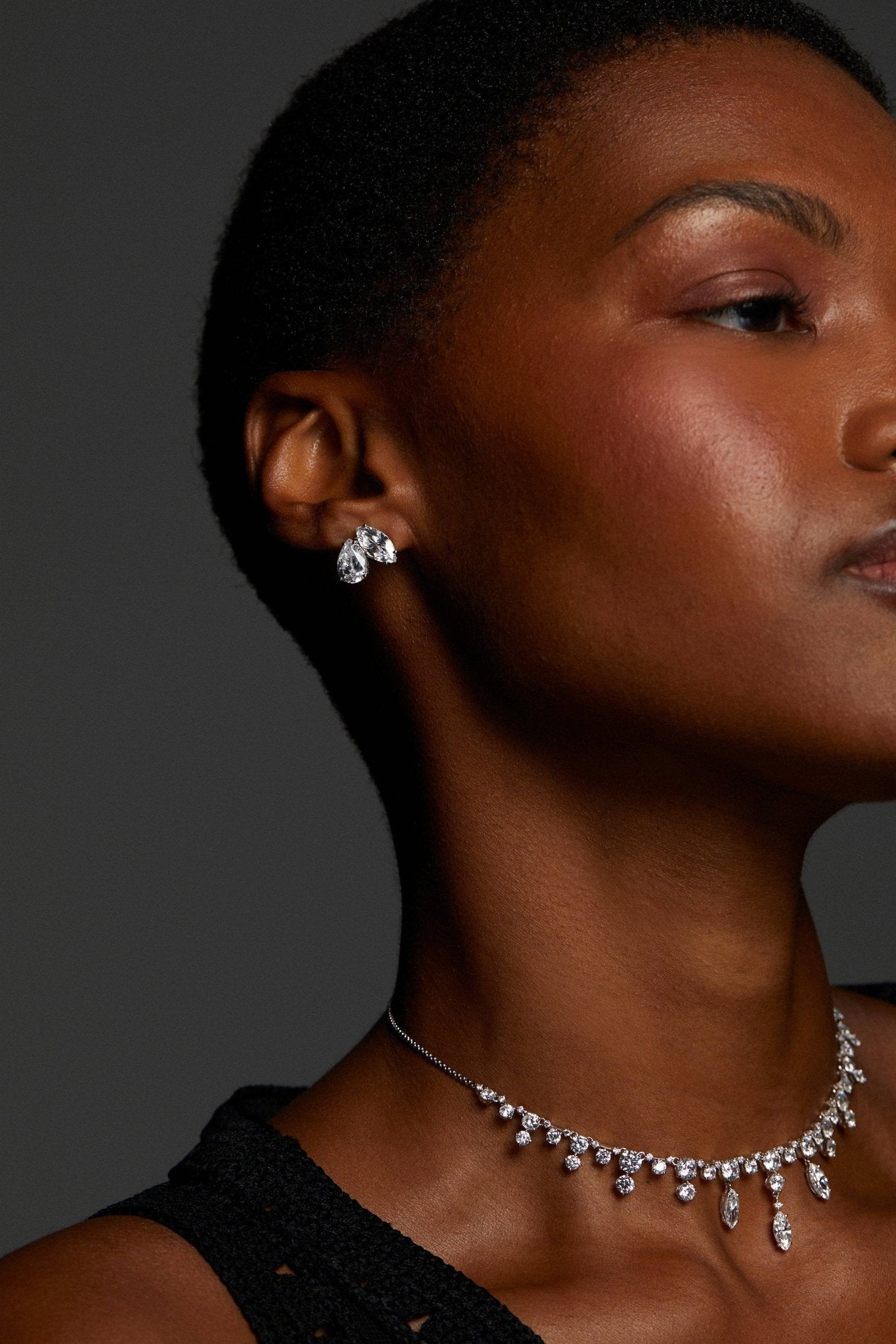 EVERLEIGH STUD EARRINGS - The Closet