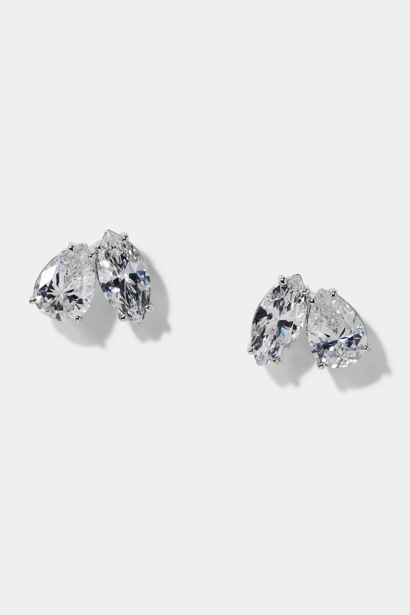 EVERLEIGH STUD EARRINGS - The Closet