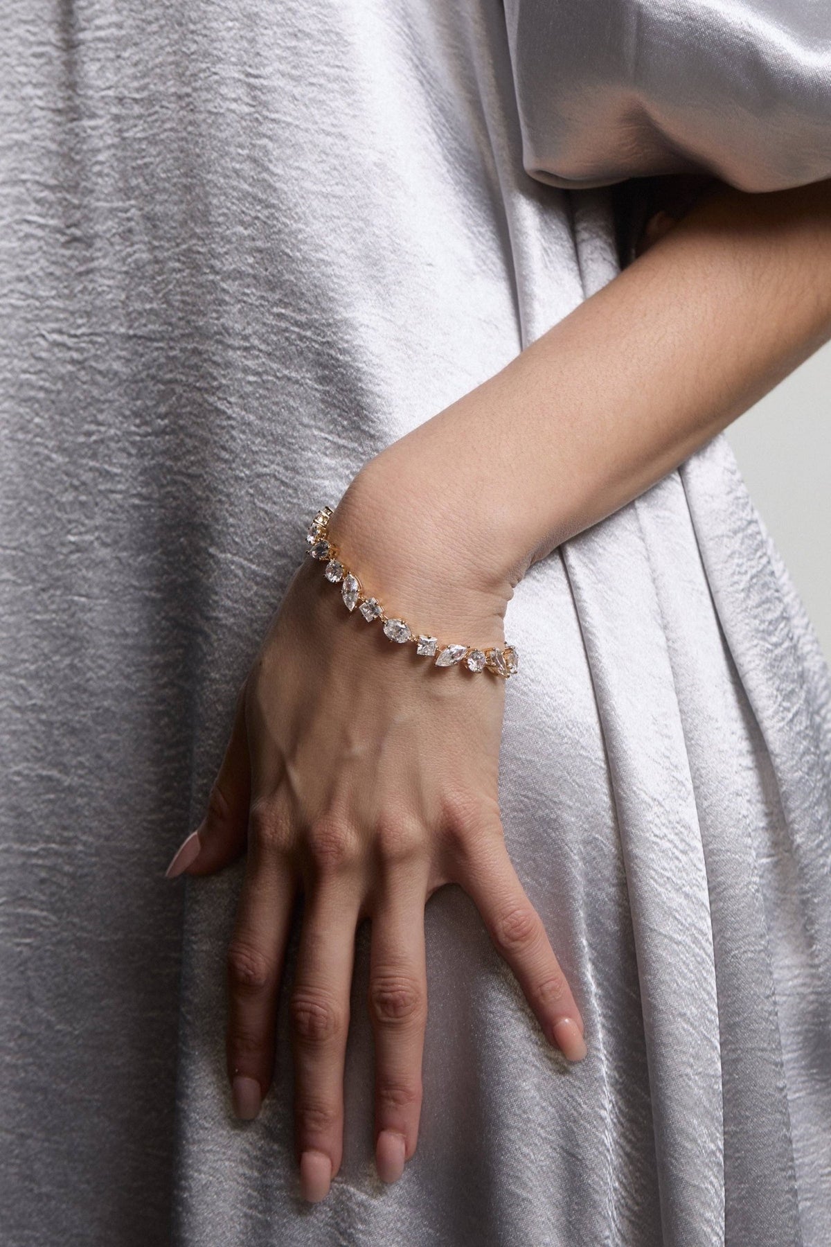 LUCIA MIXED CZ LINE BRACELET - The Closet