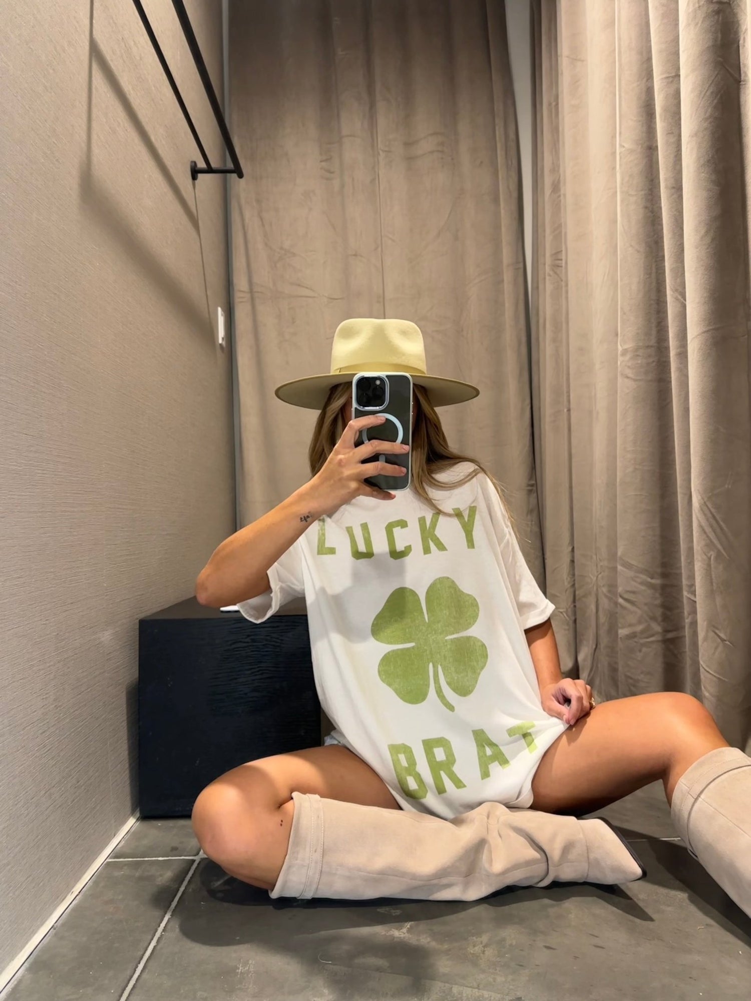 LUCKY BRAT TEE - The Closet