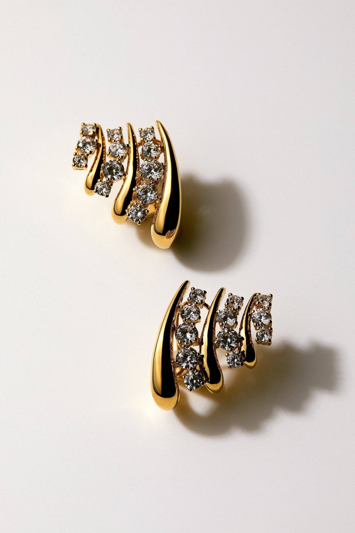PHENOM MULTI J HOOP EARRINGS - The Closet