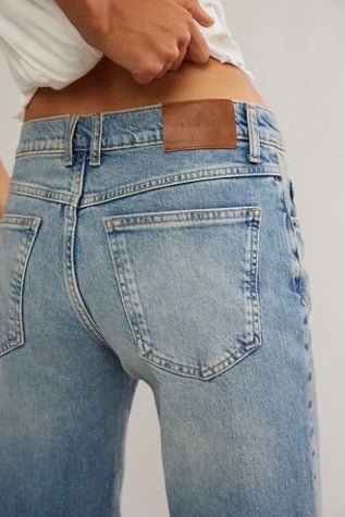 Risk Taker Mid Rise Straight Jean - The Closet