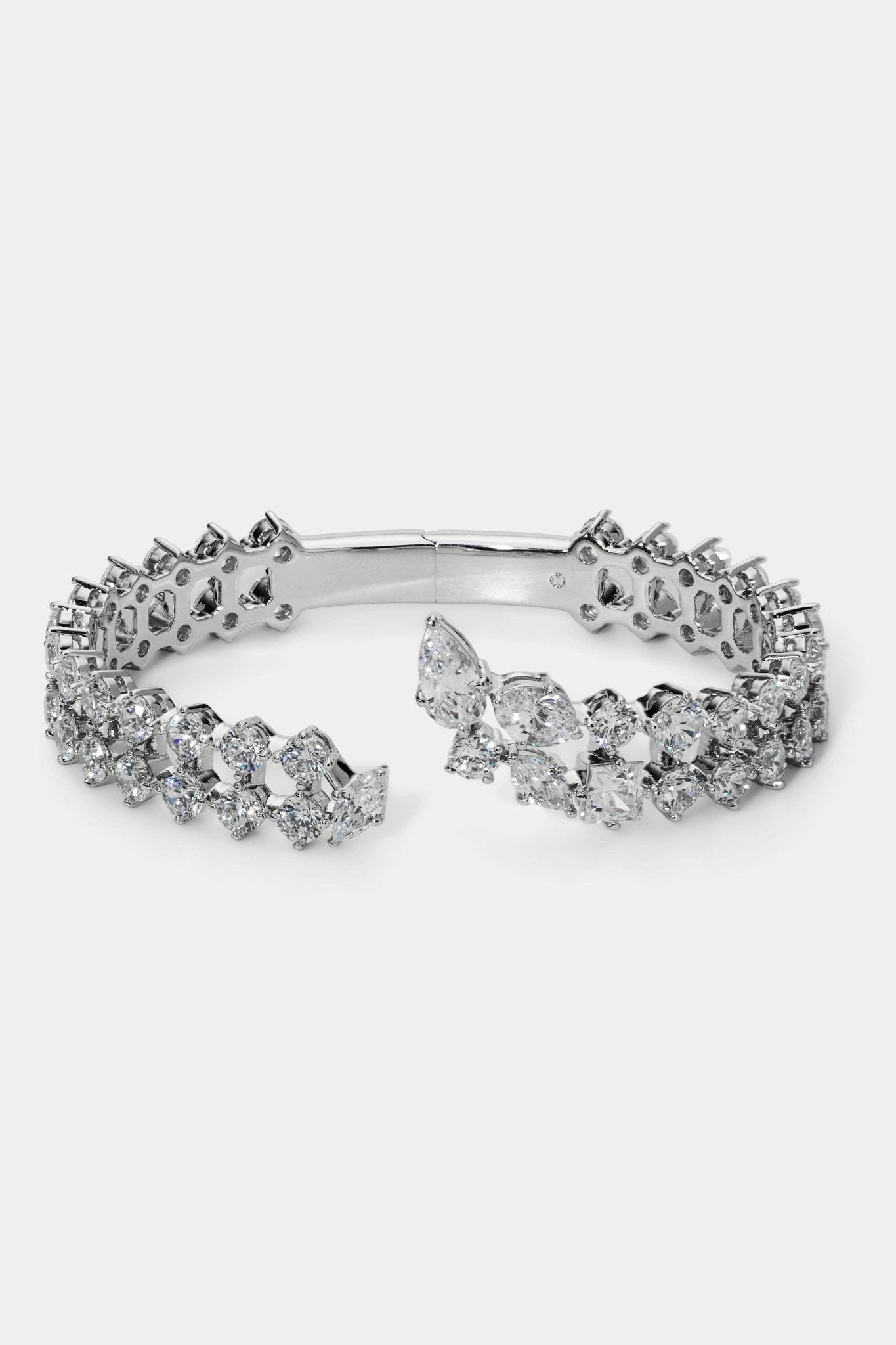RIVIERA BOTTOM HINGE BRACELET - The Closet