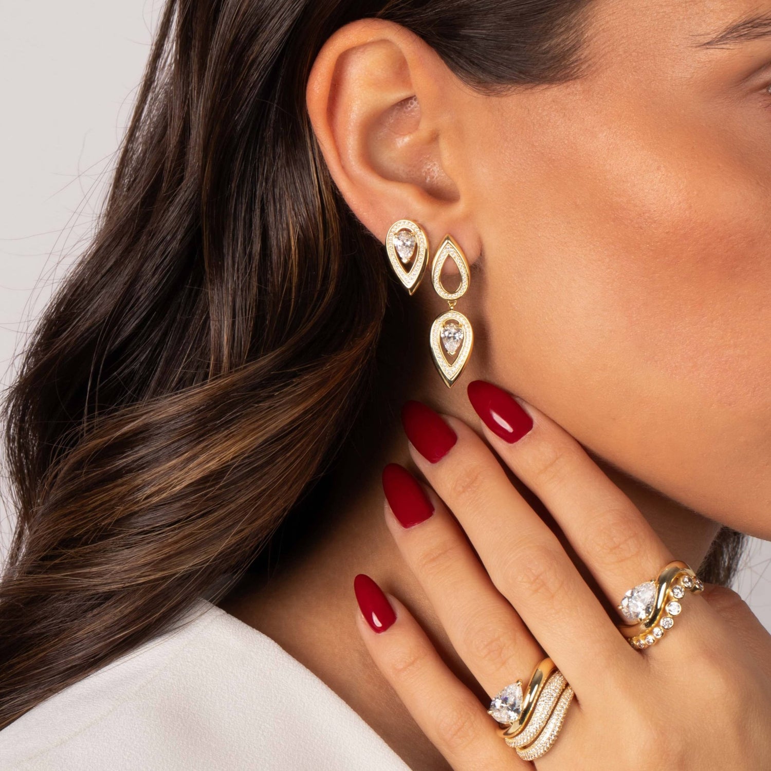 Solid/Pave Waved Triple Band W/ Pear Stone Ring - The Closet