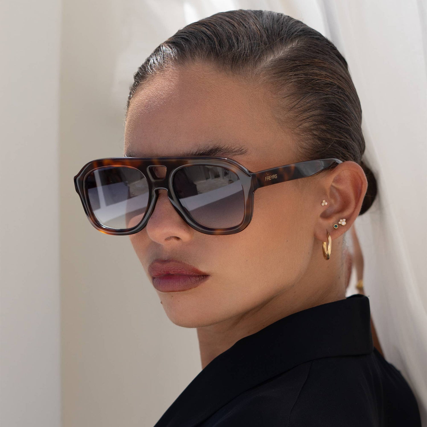 Voyager Acetate Oversized Aviator Sunglasses - The Closet